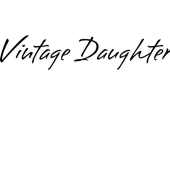 Meet your Posher, Fin - Picture 1 of 1